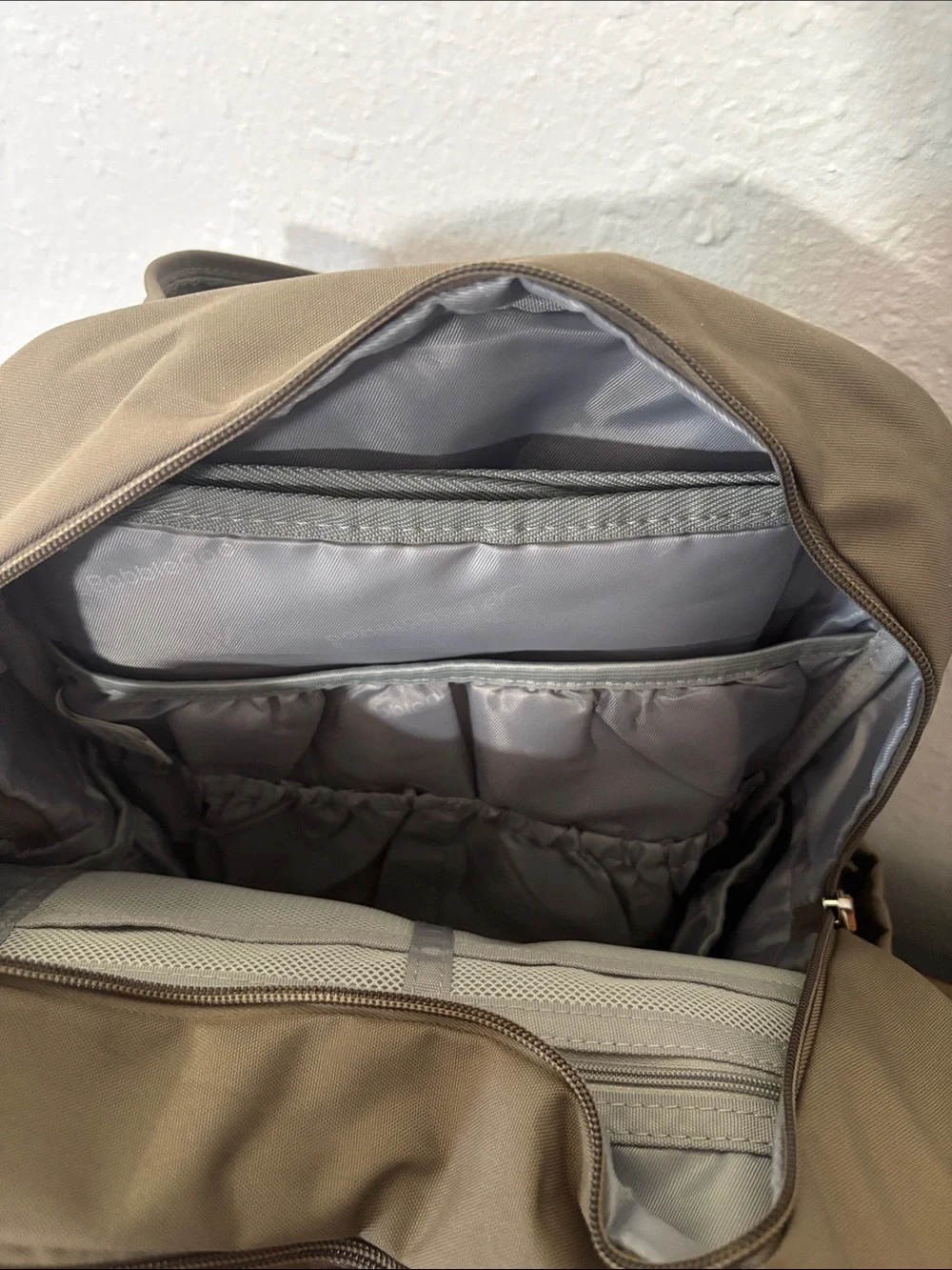 BabbleRoo diaper bag with dust cover